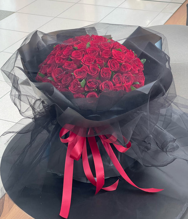 99 stems red roses bouquet