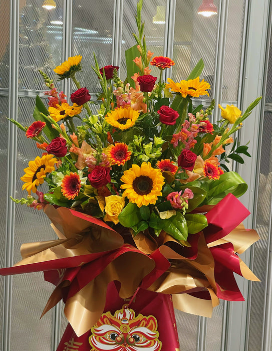 Grand opening basket with stand red
