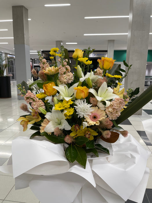 Sympathy flowers basket stand